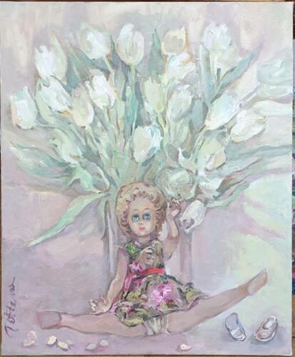 Кукла, тюльпаны и тыквенные семечки 9 мая 2020